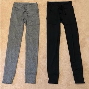 Black and Gray Aerie Leggings/Joggers